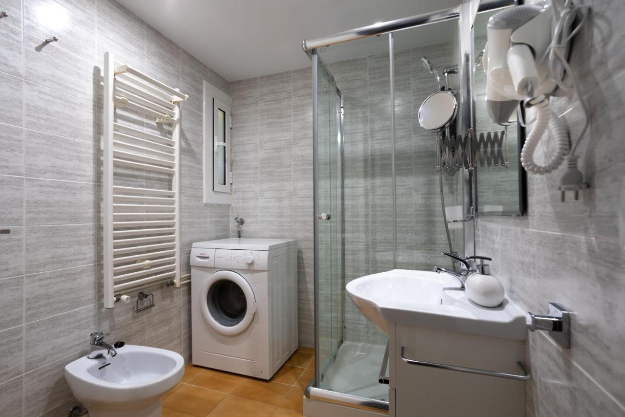 Bonita Casa Adosada Con Jardin Privado Y Piscina Comunitaria Calella De Palafrugell Buitenkant foto