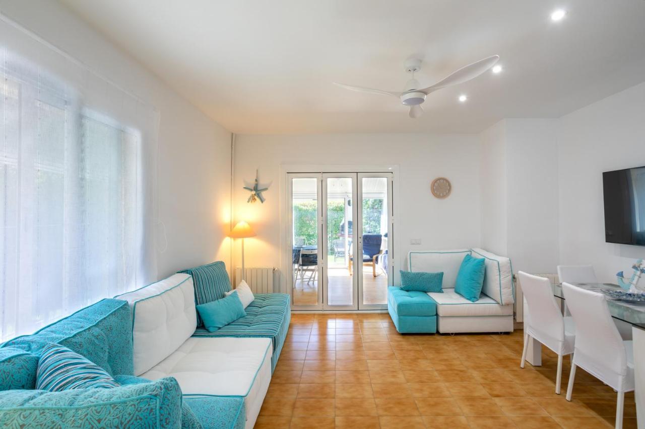 Bonita Casa Adosada Con Jardin Privado Y Piscina Comunitaria Calella De Palafrugell Buitenkant foto